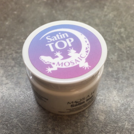 Satin top mosaic gel